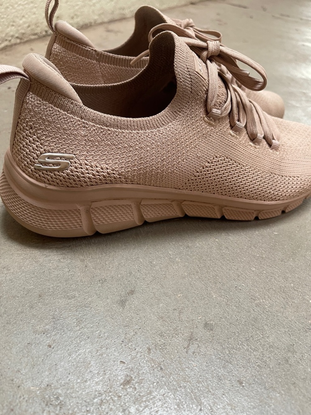 Sketchers Tan Sneakers Sz 11